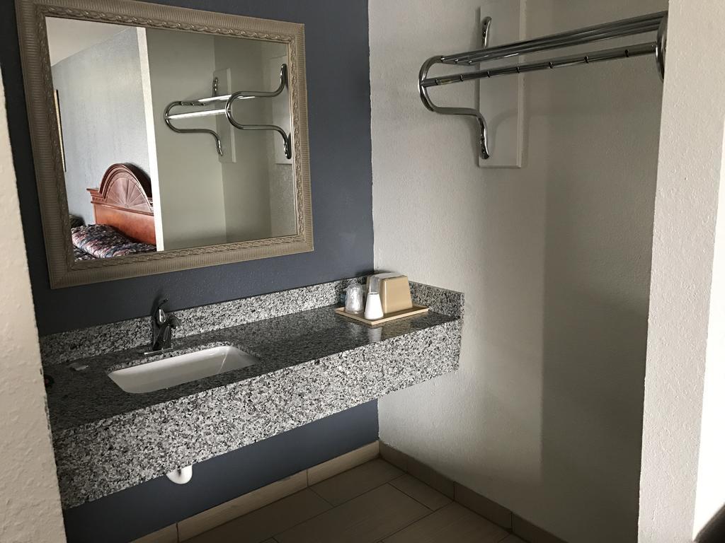 Sallisaw Inn Eksteriør bilde